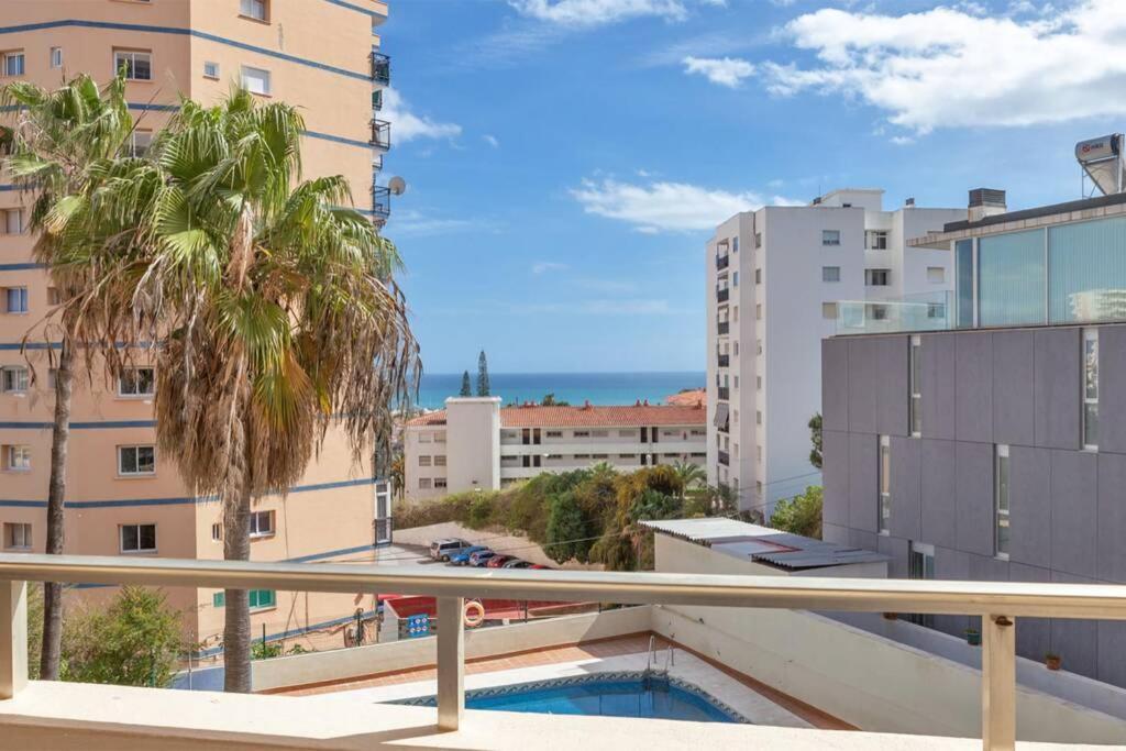 Puertosol 33 - 2 Bed Apartment, Beach Puerto Marina Бенальмадена Екстер'єр фото